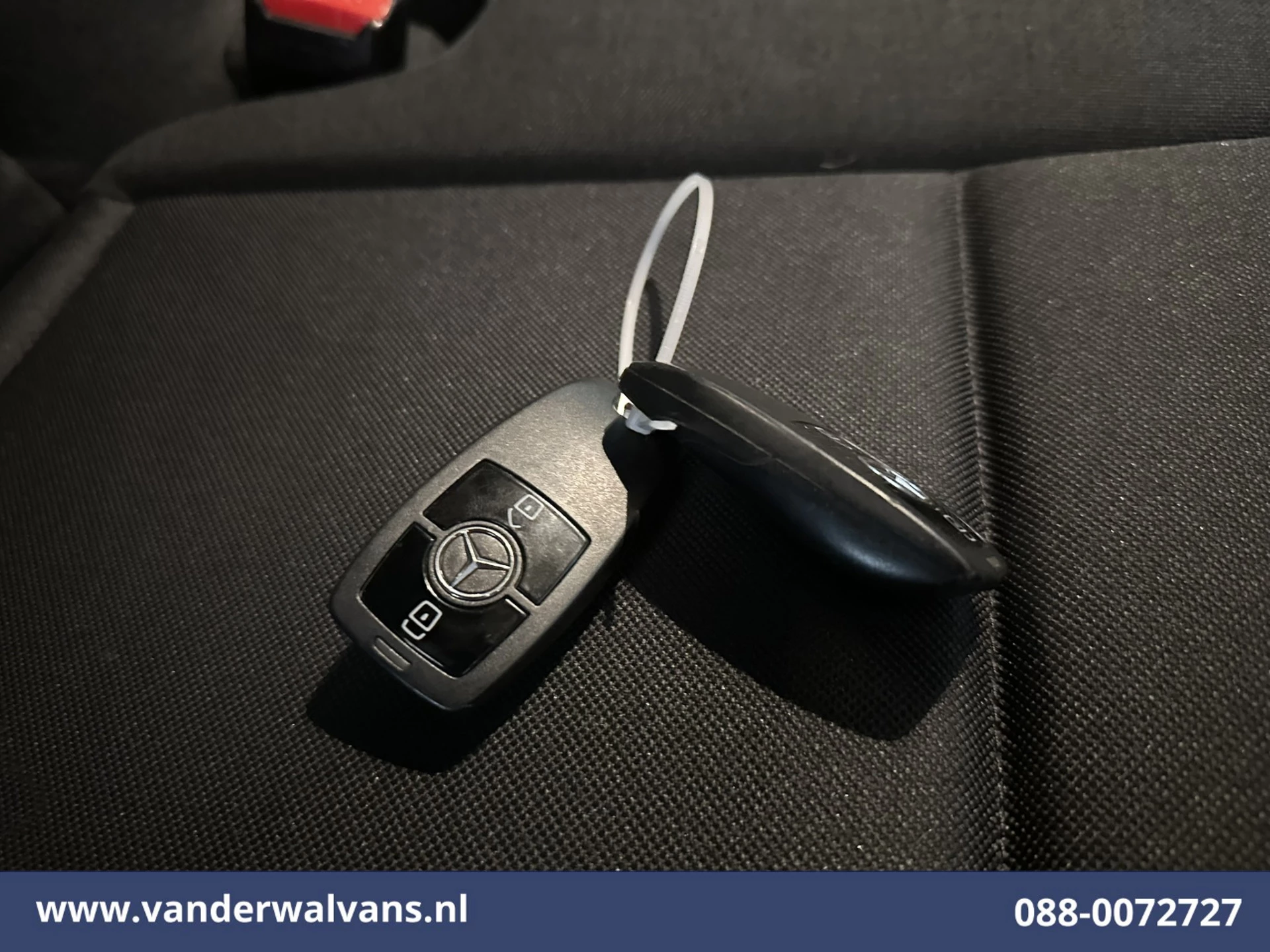 Mercedes-Benz Sprinter 2023 - 317 CDI 170pk L3H2 Euro6 Airco | Camera | Apple Carplay | Cruisecontrol | Stoelverwarming immagine 19