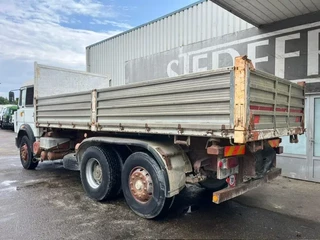 Iveco Turbostar 1989 - 190-38 , 6x2 , V8 Watercooling , 3 Way Tipper , Spring Suspension , Manual bild 12