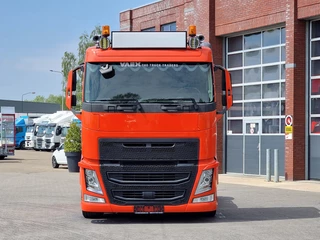 Volvo FH 2020 - 13.540 Lowroof 4x2 - Retarder - Full air - I parkcool - Lightbar - imagen 2