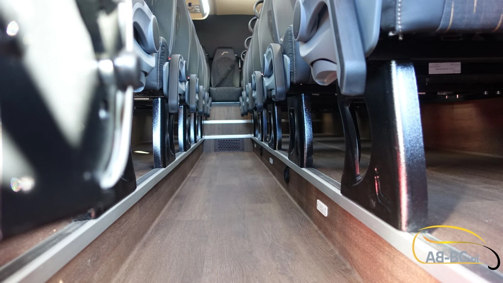 Mercedes-Benz Sprinter 2026 - NEW 519 CDI 24 Seats EURO 6 obrázek 71