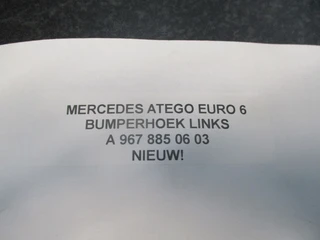 Mercedes-Benz Atego - A 967 885 06 03 BUMPERHOEK LINKS EURO 6 imagem 2 miniatura