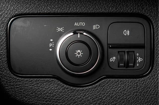 Mercedes-Benz Sprinter 2020 - 311 CDI L2H2 | Volledig Ingericht | Mbux | Camera | Navi | Climatronic imagem 30