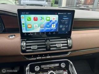 Lincoln Navigator 2024 - Black Label op Grijs kenteken. zdjecie 27