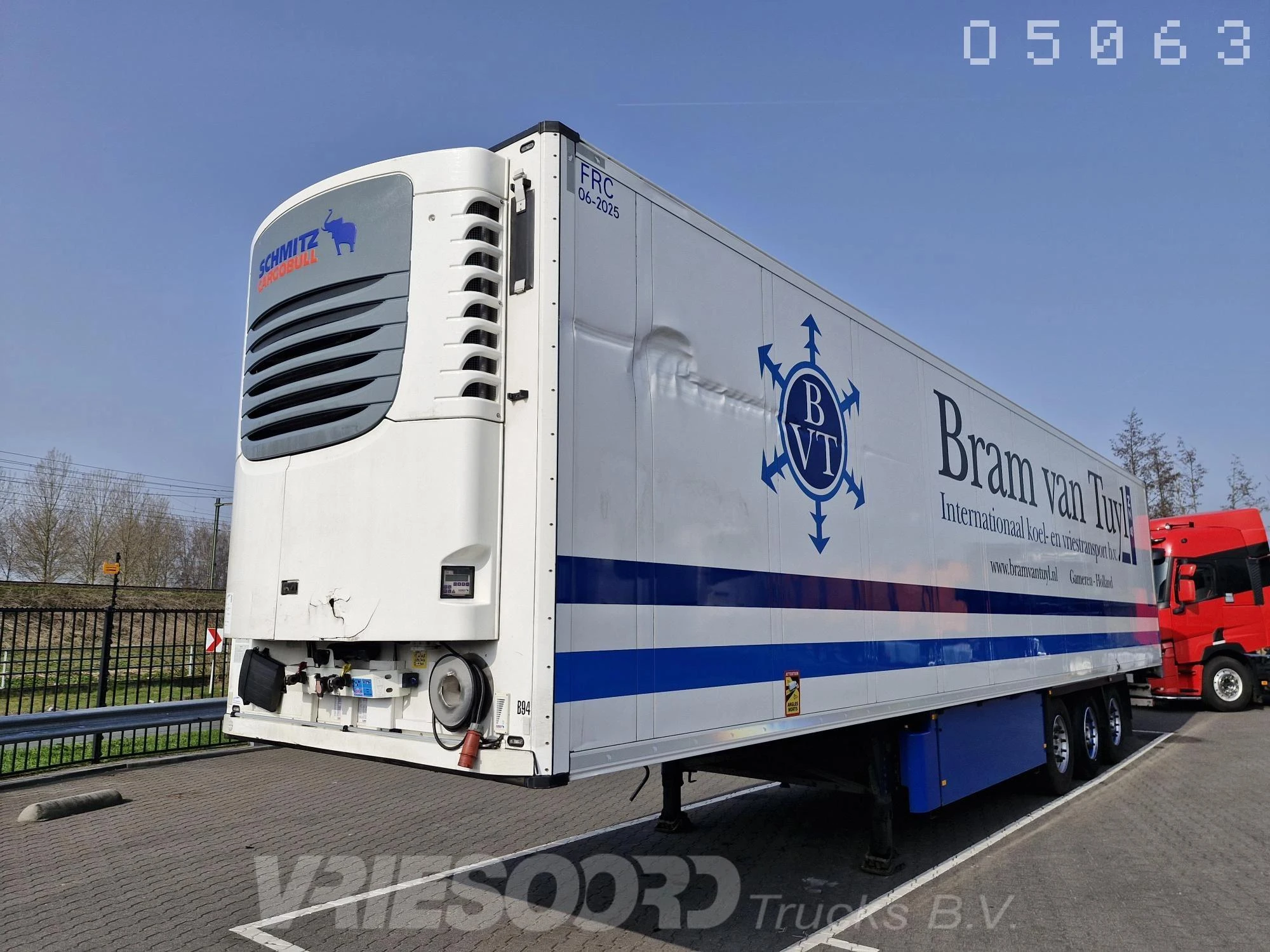 Schmitz Cargobull N/A SCB*S3B 2016 afbeelding 1