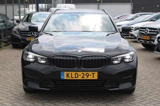BMW 3 Series 2022 - Touring 320e High Executive LEDER NAVI CARPLAY TREKHAAK obrazek 5