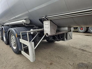 Magyar S43 EDD | MILK/ FOODSTUFF | 36000 LTR | 2  STEERING AXLE'S | DISC BRAKES. 2013 - N/A изображение 14