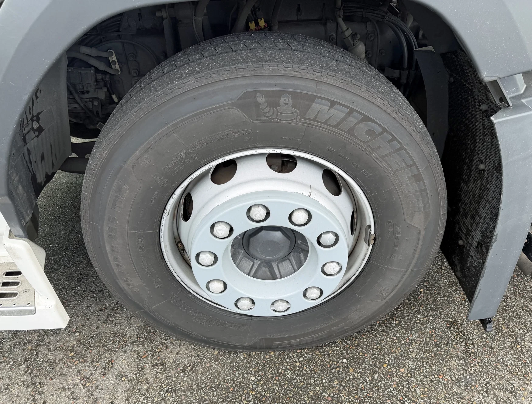 Volvo FM 410 2018 - EURO 6 VOL LUCHTGEVEERD 2XTANKS 106 CM SCHOTEL HOOGTE 345.000 KM IN SUPER CONDITIE zdjęcie 16