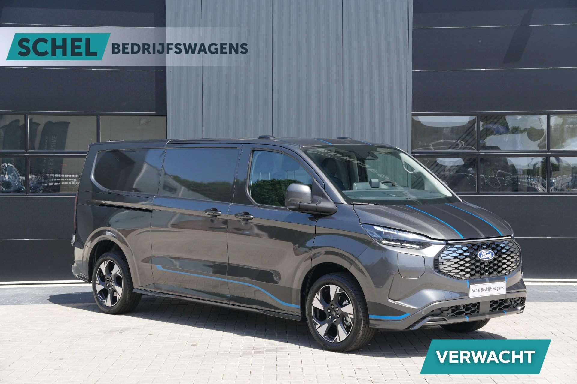 Ford E-Transit Custom 2026 - 340 L2H1 Sport 71 kWh 218pk - 2x Schuif - ACC - B&O - Navi - Stoel/Stuurverwarming - 360 Camera - Trekhaak - Rijklaar afbeelding 1