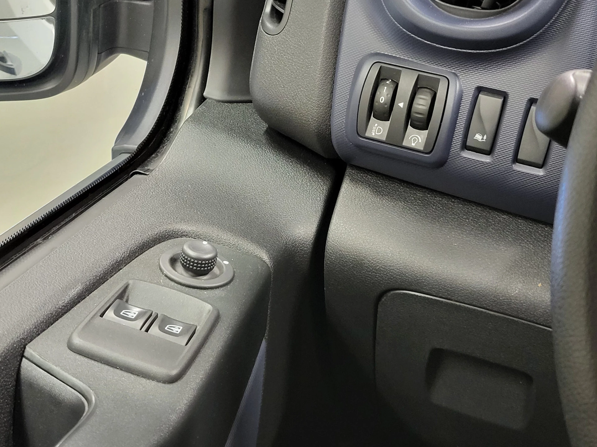 Opel Vivaro 2018 - Combi 1.6CDTI 9-personenbus MARGE! изображение 15