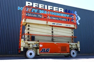 JLG 2010 - SL245-12 Diesel, 4x4x4 Drive, 26.5m Working Height en venta