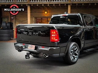 Dodge Ram 1500 2024 - Laramie Sport изображение 12