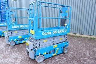 Genie 2013 - GS1932 Electric, Working Height 7.8 m, 227kg Capac immagine 3 miniatura
