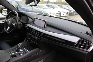 BMW X6 2017 - xDrive35i High Executive M-Sport LEDER MEMORY SCHUIFDAK SOFTCLOSE H&K TREKHAAK obrazek 20