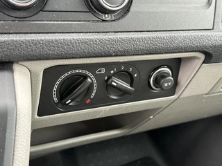 Volkswagen Transporter 2017 - Kombi 2.0 TSI L1H1 Benzine/CNG personenbus imagem 9