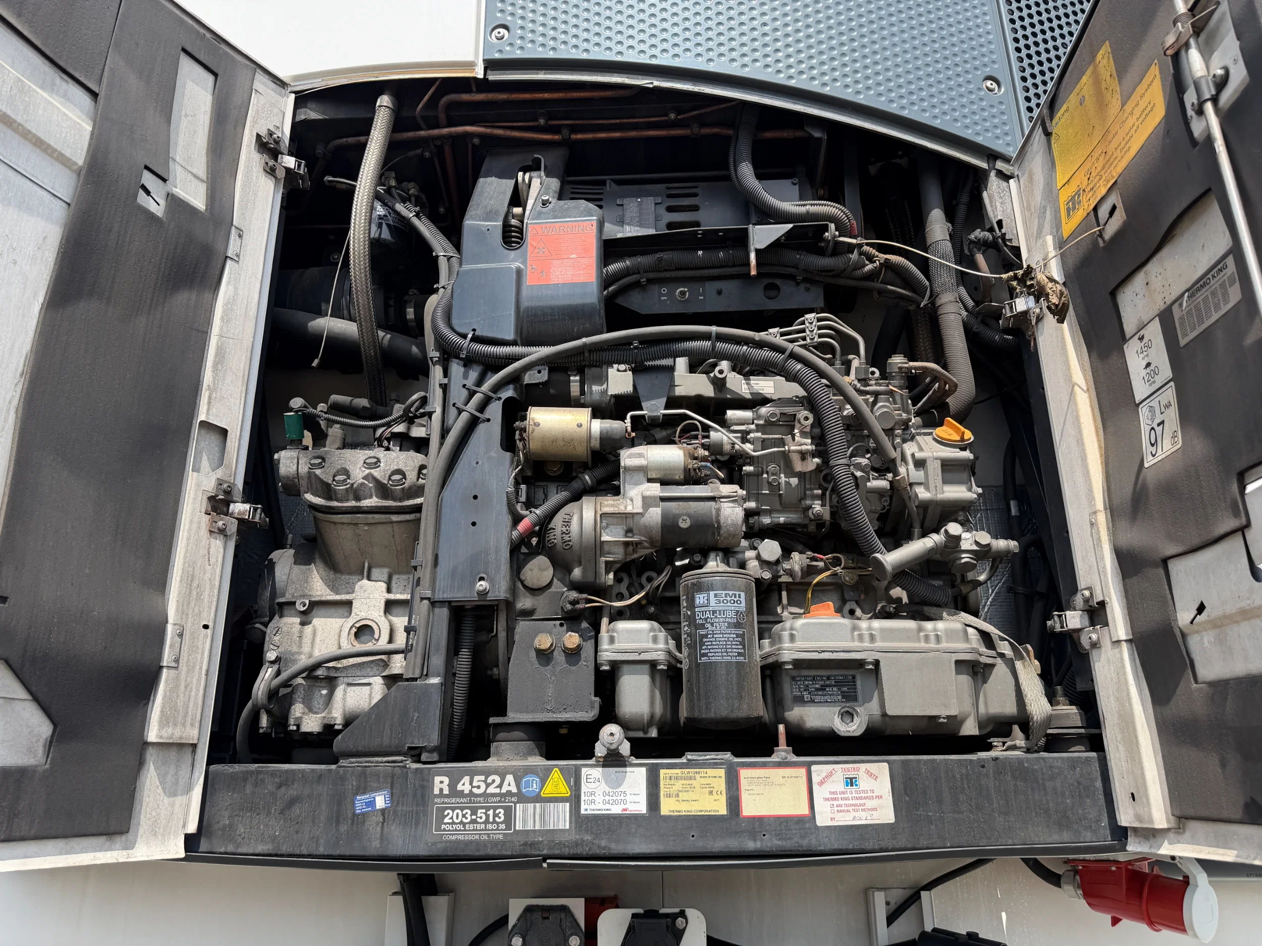 Schmitz Cargobull 2017 - Thermo King SLXi 300 / OV-Laadklep / Lift-AS / Apk! Bild 22