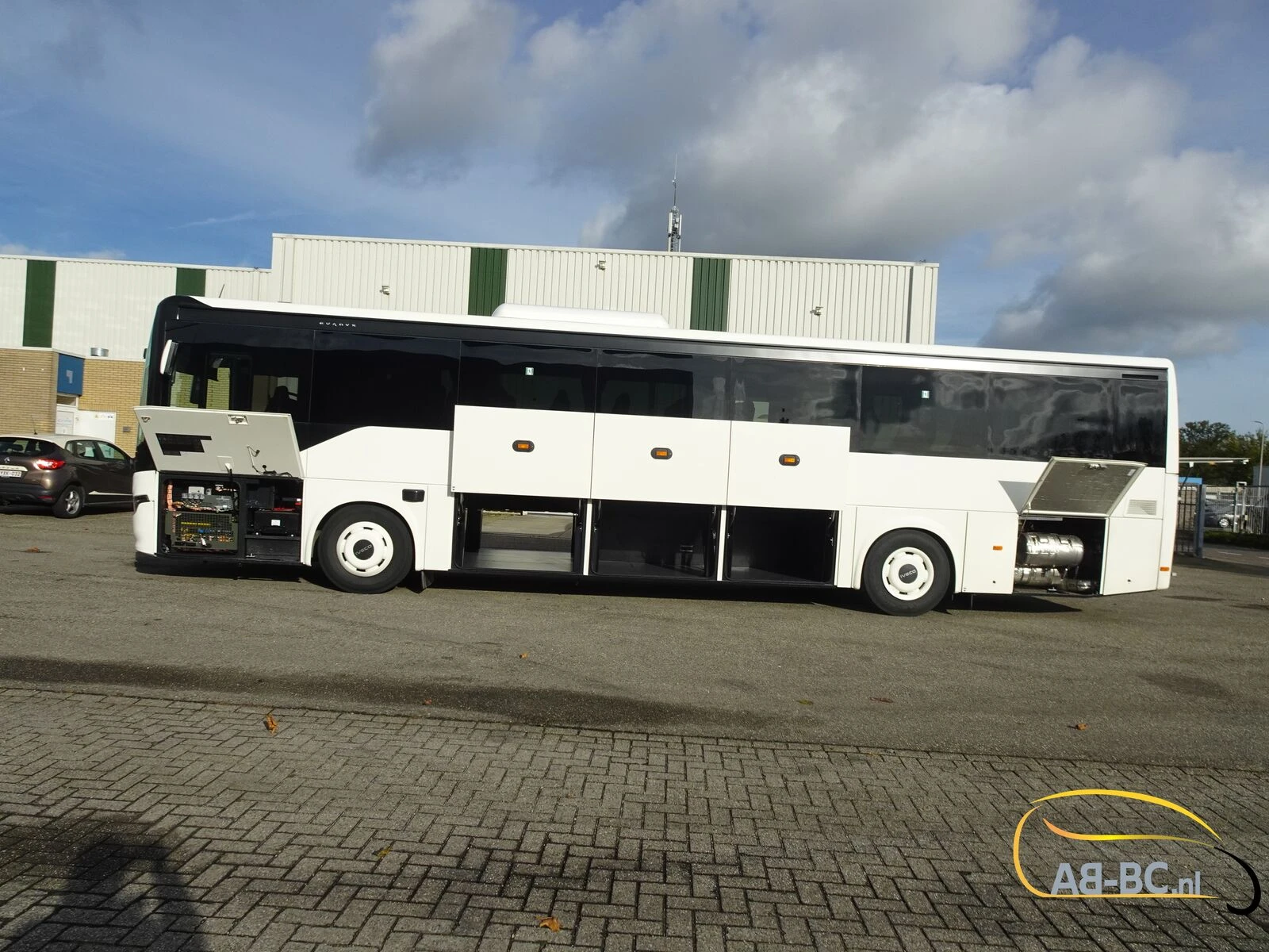 Iveco NEW 12.1 MTR Evadys, 53 Seats/WC 2 units on stock 2026 image 14