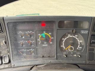 Scania 124-420 2002 - / ENGINE RUNNING / RETARDER / BIG AXLE / FULL-STEEL / ONLY: 540918 KM / OLD TACHO / AIRCO / MANUAL / EURO-3 / 2002 obrazek 17