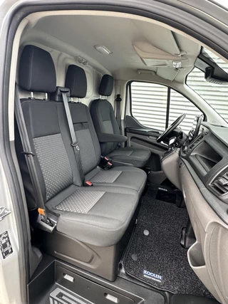 Ford Transit Custom 2023 - 320 2.0 TDCI L2 Trend automaat|navi|trekhaak image 4