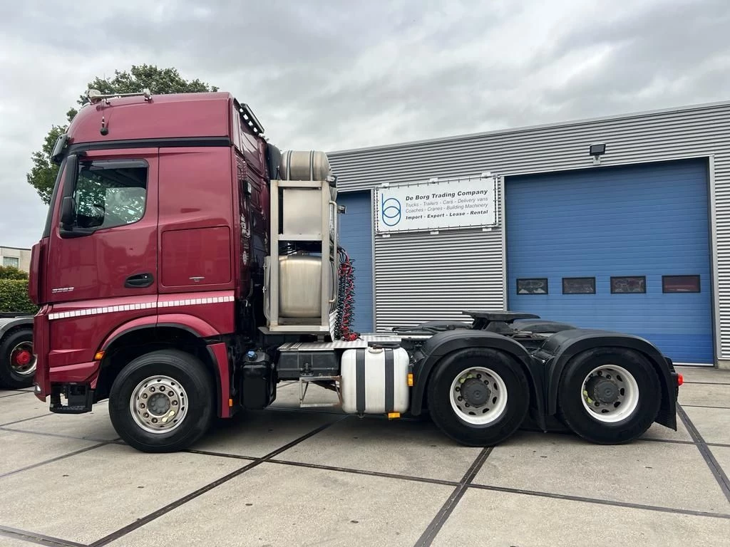 Mercedes-Benz Actros 2018 - Arocs 3363 3363 zdjęcie 2