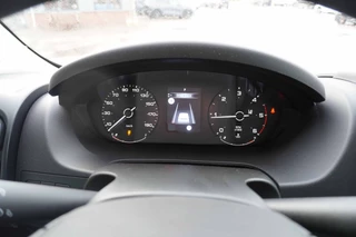 Peugeot Boxer 2024 - 2.2 BlueHDi 180PK S&S L3H2 3.5t Zwaar Automaat image 14