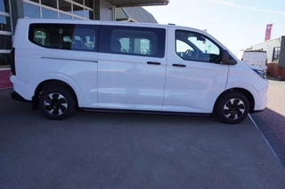 Ford Transit Custom 2025 - 340L 2.5 PHEV 233PK L2H1 Trend 9 Persoons PHEV Automaat immagine 3