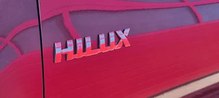 Toyota Hilux 2022 - 2.4 D-4D 4x4 Automaat | 150pk | Luxe uitvoering Hilux 2.4 D-4D 4x4 Automaat afbeelding 71
