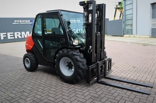 Manitou 2022 - MC25-4 Valid Inspection, *Guarantee, Diesel, 4x4 D Bild 2 Miniaturansicht