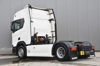 Scania R 2023 - R460 NGS 4x2 SUPER - NEW TACHO - RETARDER - 607 TKM - PARK. AIRCO - 4 POINT AIR SUSP. REAR - 2 x FUEL TANKS - LED LIGHTS - afbeelding 3 miniatuur