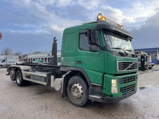Volvo 340 2002 - FM 9.340 6x2 AJK Hooksystem obrazek 2