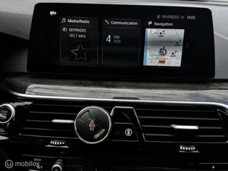 BMW 5 Series 2018 - 540i High Executive image 22