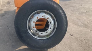 Diverse N/A 2010 - DUNLOP SP344 315/80R22.5 NIEUW imagem 1