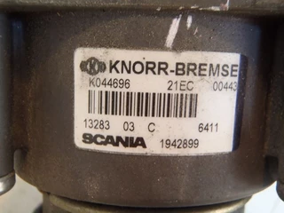 Scania N/A - 1942899 VOETREMVENTIEL obrazek 2