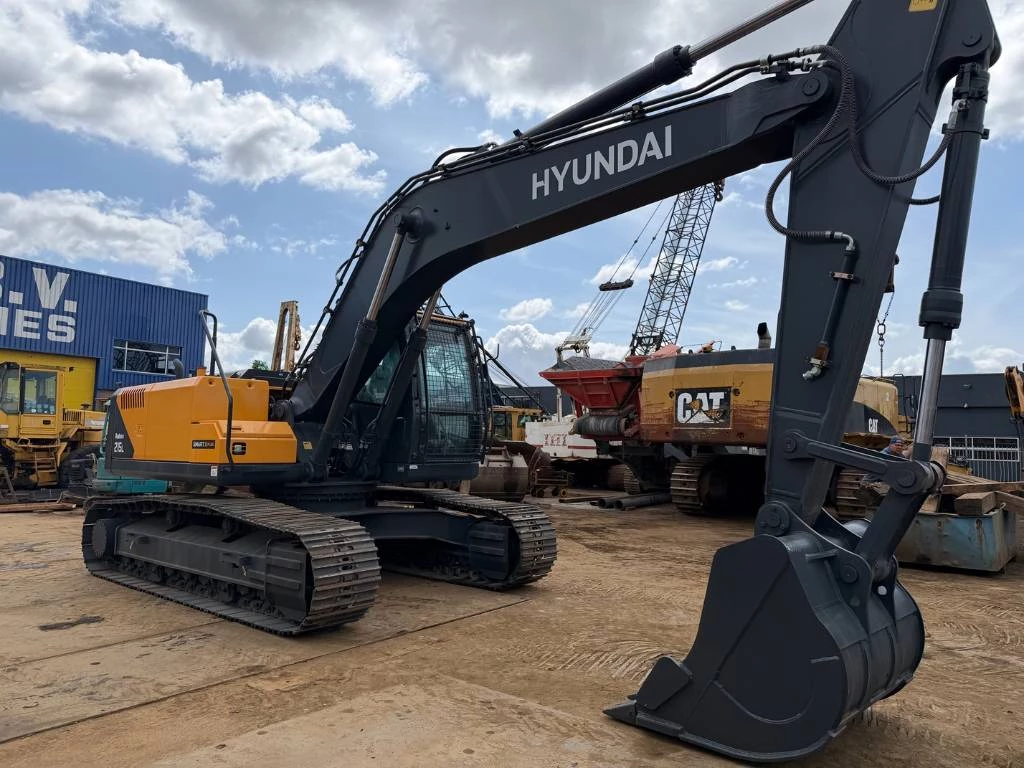 Hyundai 2026 - R215L NEW UNUSED afbeelding 7