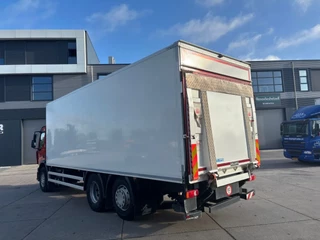 Renault D 2019 - WIDE 320 6x2 / Closed box / Dhollandia obrazek 5