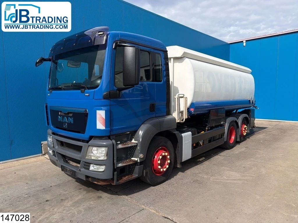 MAN TGS 2010 - 26 320 6x2, EURO 5, ADR, 20.570 Liter, 4 Comp afbeelding 1