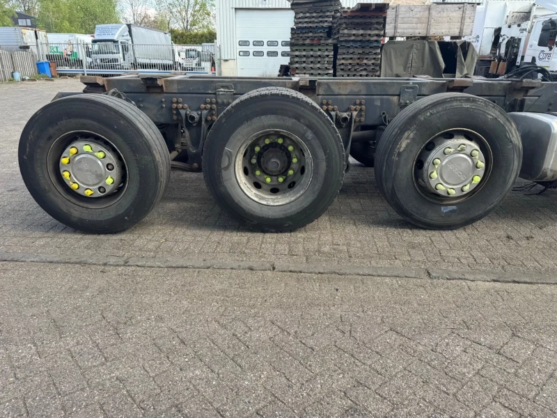 Scania P 2012 - P360 6X2 EURO 5 / AUTOMATIC 2 PEDALS Bild 4