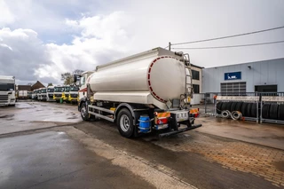 MAN TGM 2014 - 18.290 BL+ MAGYAR 13.500L/5COMP. bild 3