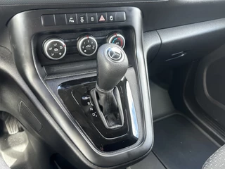 Mercedes-Benz Citan 2023 - 110 CDI AUTOMAAT / ** 14.078 KM ** / CAMERA / TREKHAAK / CRUISE / AIRCO / CARPLAY bild 13