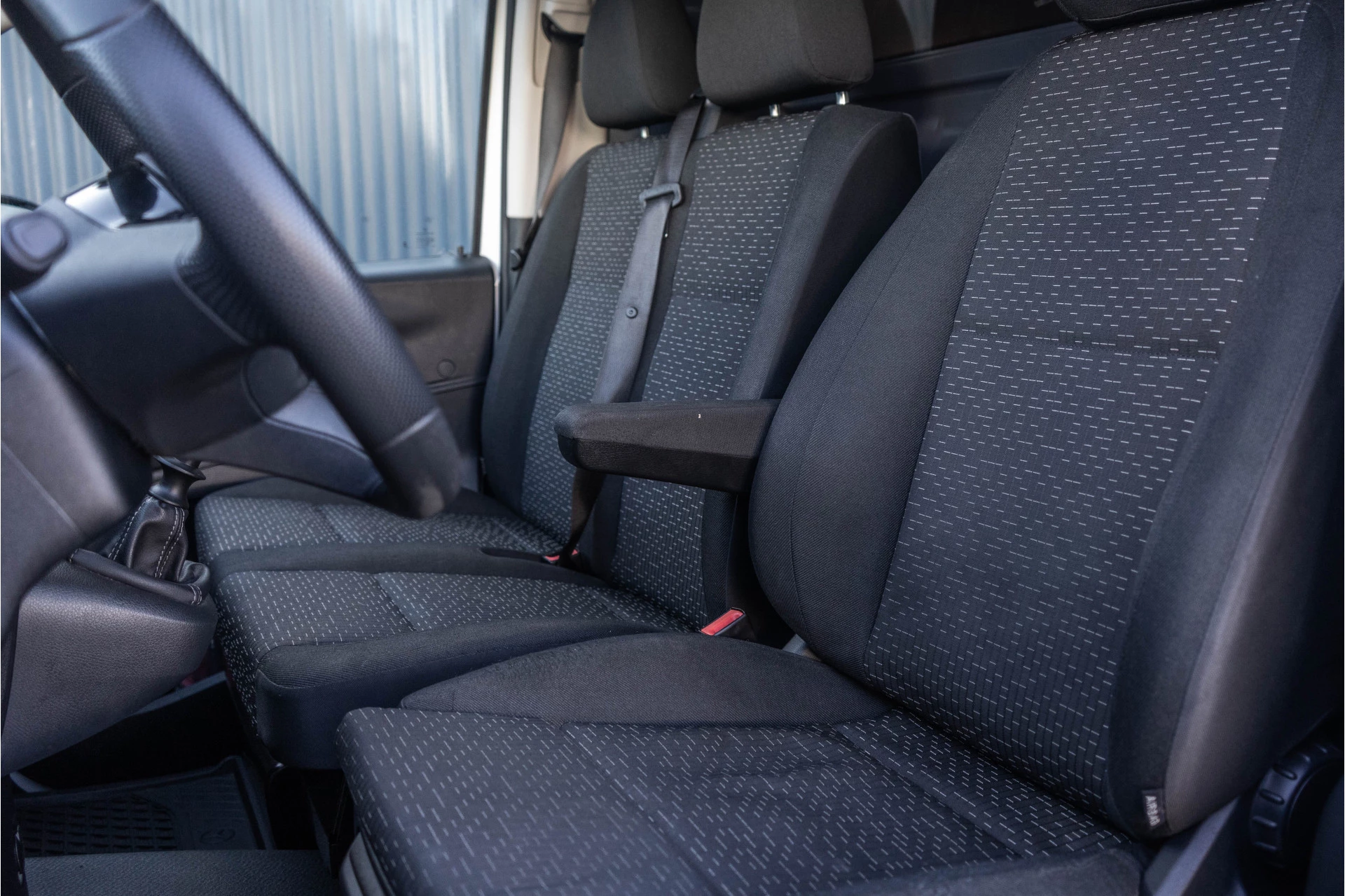 Mercedes-Benz Vito 2024 - **116 CDI L2H1 | Facelift | 163 PK | Mbux | Navi | Camera | Cruise | Carplay** image 12