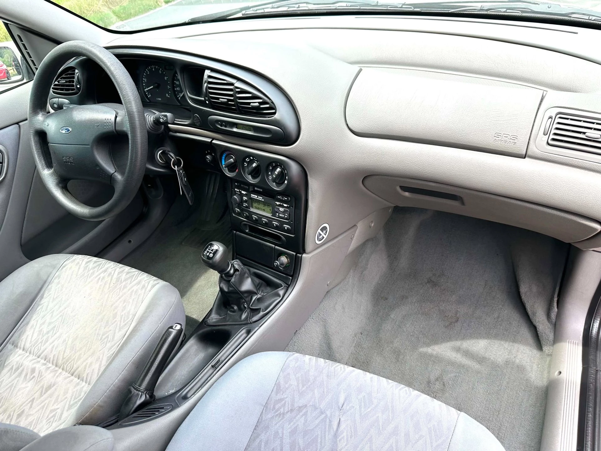 Ford Mondeo 2000 - 1.6-16V Benzine Buss. Edit. NWE APK Airco Marge Youngtimer!!! obrázek 41
