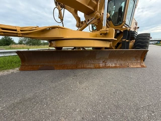 Caterpillar 140H 2005 - N/A zdjecie 17