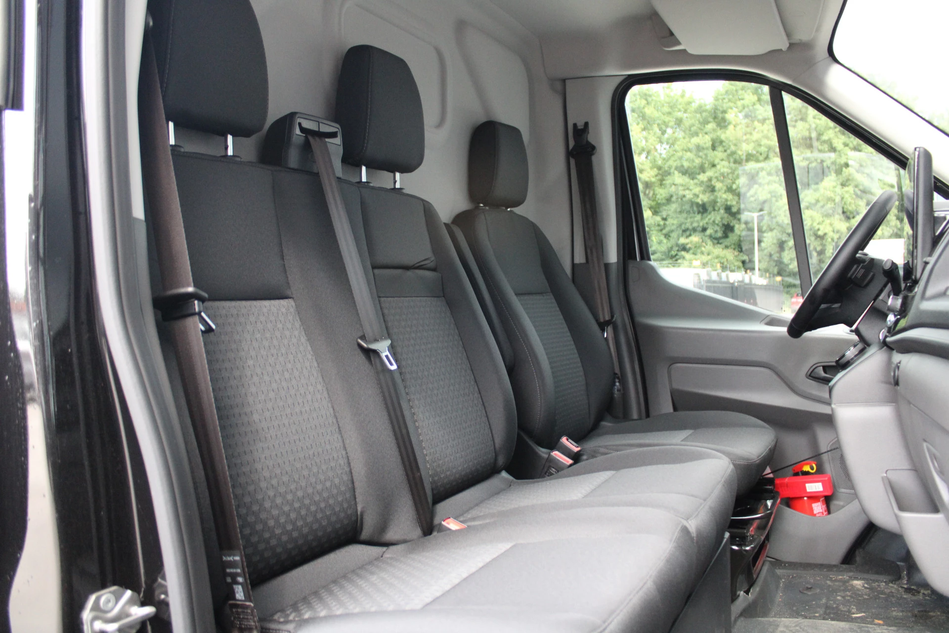 Ford Transit 2024 - 350 2.0 TDCI L2H2 Limited 165pk - Adaptive Cruise - Xenon - Navi - Blind Spot - 360 camera - Rijklaar obrázek 39