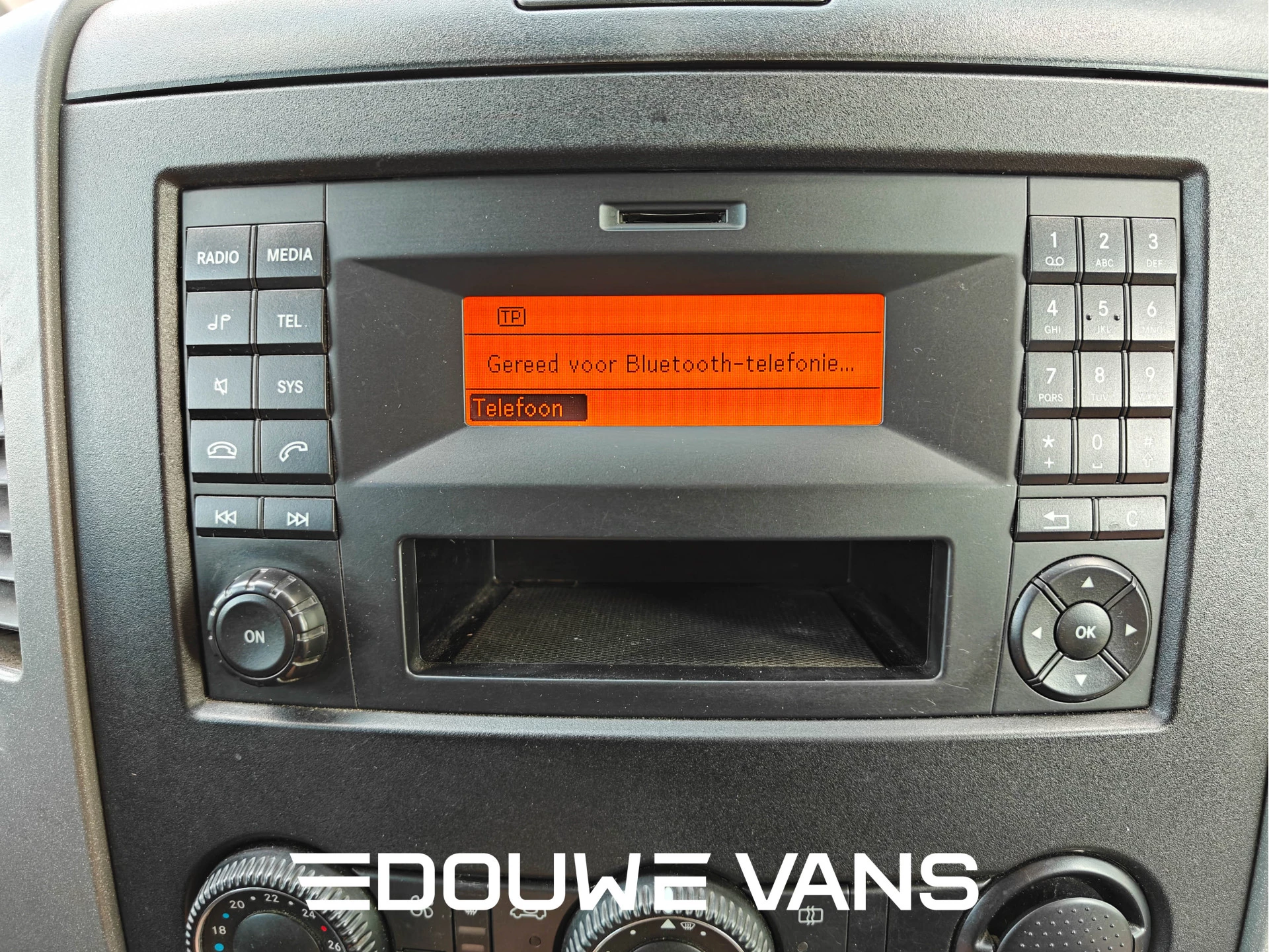 Mercedes-Benz Sprinter 2015 - 316 Automaat L2 H2 3500Trekgewicht Airco Bearlock obrázek 16