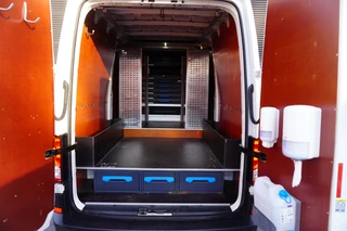 Volkswagen Crafter 2024 - 180pk Automaat L3H3/L2H2 2x Schuifdeur Apple Carplay Camera Navigatie Parkeersensoren ACC Cruise control afbeelding 3 miniatuur