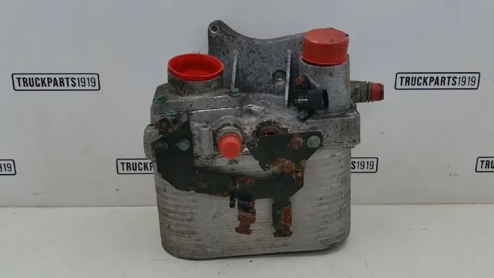 MAN - Engines & Parts Laadluchtkoeler immagine 1