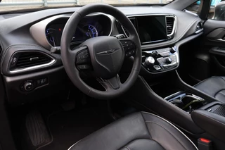 Chrysler Pacifica 2023 - 3.6i V6 Hybrid LIMITED S PHEV 7 - Persoons / Plug In Hybrid afbeelding 8