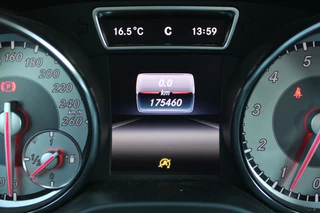 Mercedes-Benz CLA 2016 - Shooting Brake 180 Ambition AMG LINE NAVI 18'' CARPLAY XENON obrazek 24
