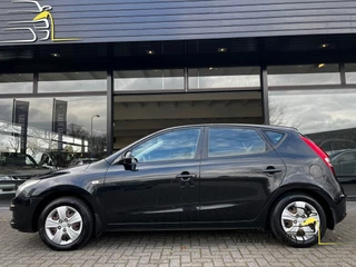 Hyundai i30 2010 - 1.4i Active Cool / apk 3-2027 imagem 2