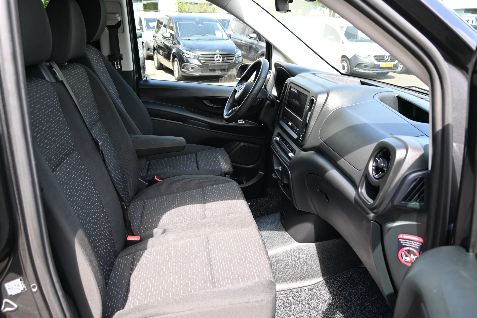 Mercedes-Benz Vito 2024 - 116 CDI L3 DC immagine 10