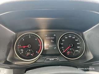 Volkswagen Crafter 2018 - 35 2.0 TDI L3H3 EL Highline ,Euro 6 , 1e Eig. 3000 KG trekkracht , Lage km , cruise , camera. obrazek 9